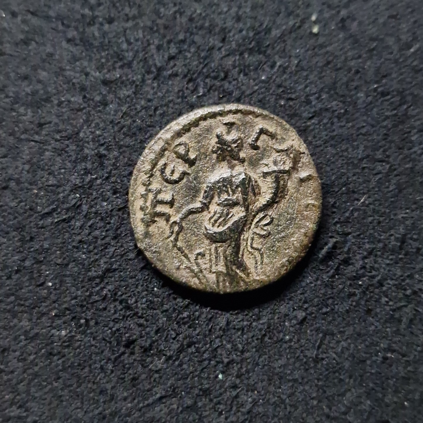 Scarce - Herennius Etruscus, AE23 of Perge, Pamphylia. 251.AD