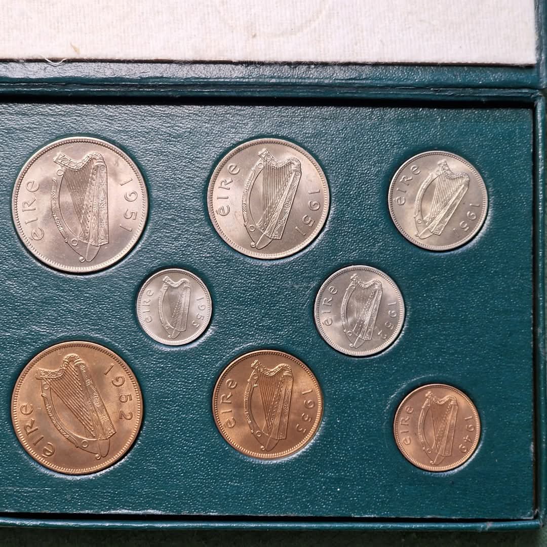 Coins of Ireland Set – Original Presentation Box & Documents (1949-1953)